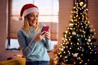 Śmieszne życzenia świąteczne do wysłania SMS-em (i nie tylko). Zaskocz bliskich wesołą rymowanką