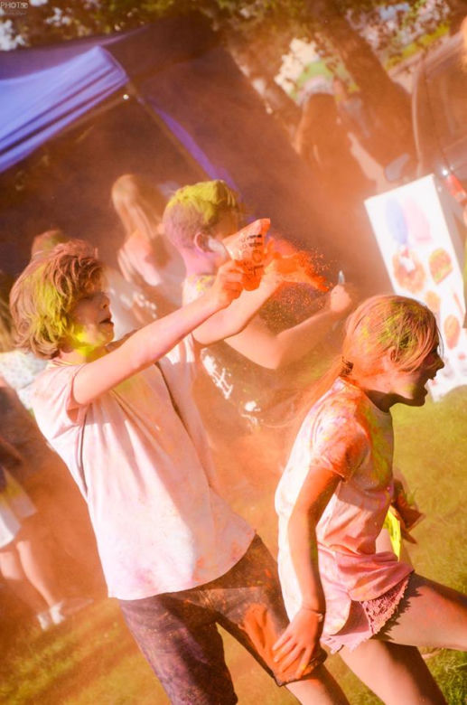 Święto Kolorów Holi powraca do Iławy