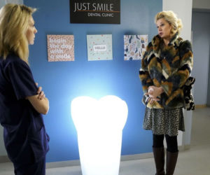 Barwy szczęścia odc. 2267. Wioletta Kurzajczyk (Joanna Król), Malwina (Joanna Gleń)