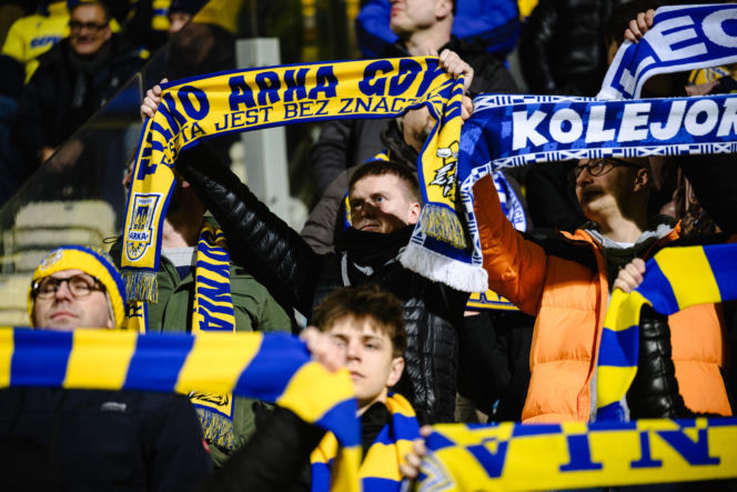 Arka Gdynia - Lechia Gdańsk: Zdjęcia kibiców z derbów Trójmiasta w ramach 23. kolejki PKO BP Ekstraklasy