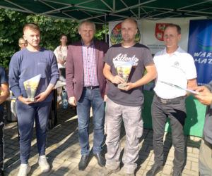 Obłowili się w ryby z Jezioraka, a nawet nagrody