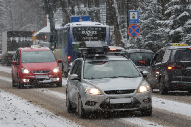 Najazd na Zakopane. Tłumy turystów zmierzają pod Tatry