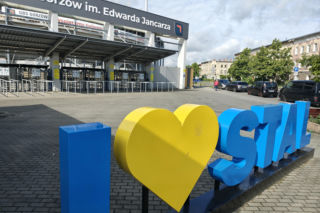 Na derbach stadion będzie wypełniony po brzegi. Kibice pamiętajcie o dowodach!