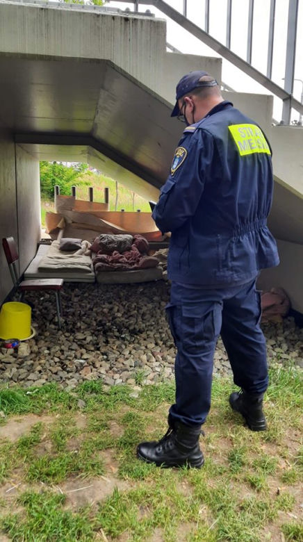 Maseczki ochronne dla bezdomnych z Poznania!