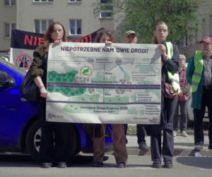 Dramat setek rodzin pod Warszawą! Nowa autostrada zburzy ich domy?! „Żyjemy na bombie”