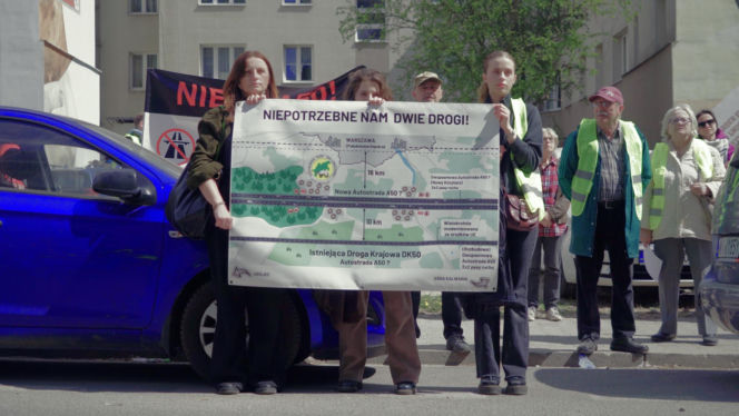 Dramat setek rodzin pod Warszawą! Nowa autostrada zburzy ich domy?! „Żyjemy na bombie”