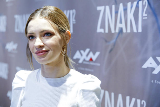 Paulina Gałązka kiedyś i dziś. Tak przez lata zmieniała się gwiazda filmu "Dziewczyny z Dubaju"