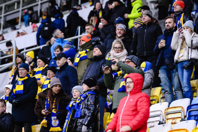 Arka Gdynia - Raków Częstochowa, zdjęcia kibiców i piłkarzy z meczu 17. kolejki PKO BP Ekstraklasy