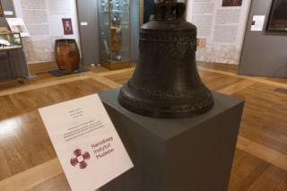 Komu bił ten dzwon? Unikatowy eksponat w muzeum w Lesznie [ZDJĘCIA]