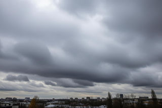 Częstochowa pod gradem chmur. Co szykuje listopadowa środa?