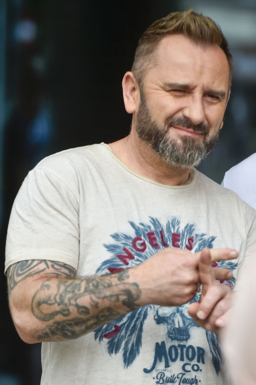 Liroy zabrał dzieci do kina na pokaz filmu "Kierunek księżyc"