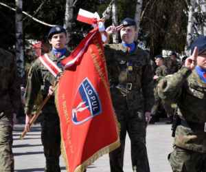 Uroczystość w Dębem Wielkim. Dwulecie sztandaru