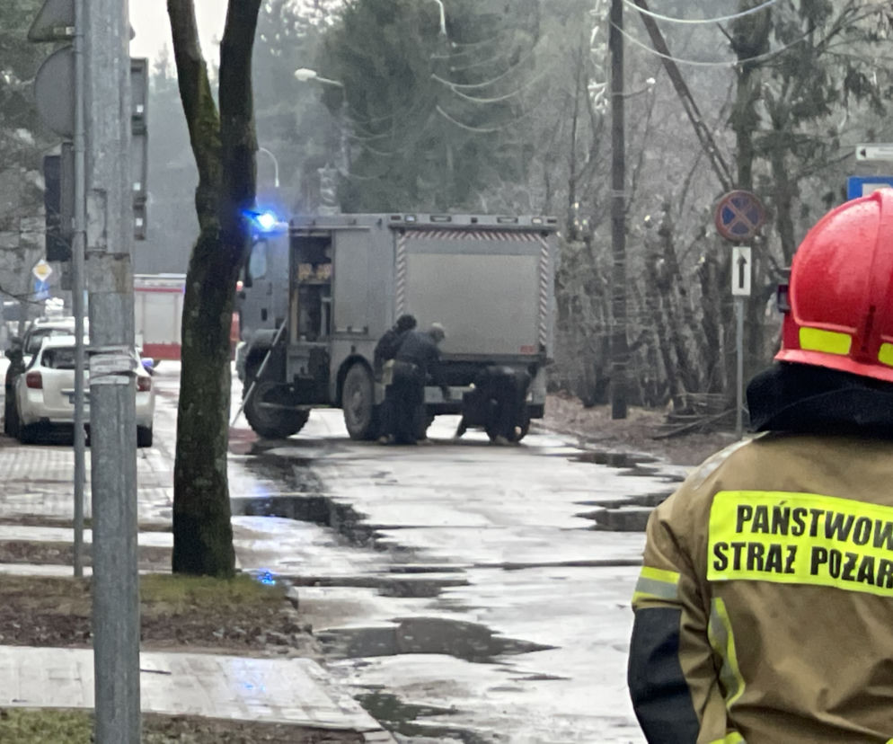 Wielka akcja służb w Otwocku. Ktoś podłożył bombę pod komisariatem?