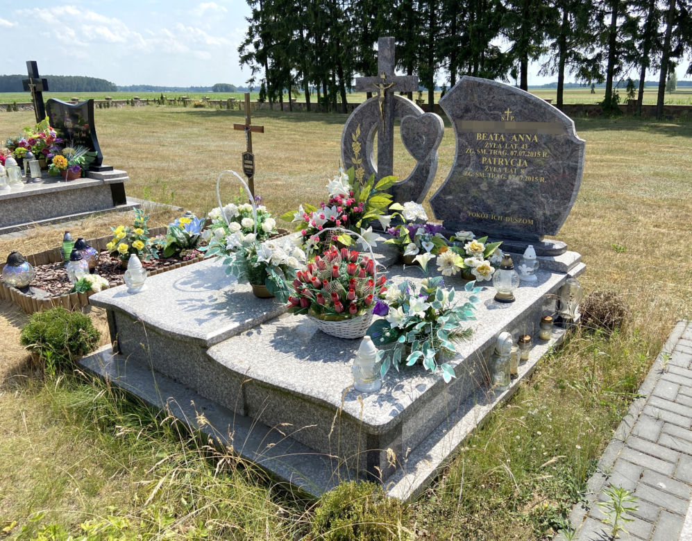 Patrycja (+8 l.) i jej mama Beata (+43 l.) utonęły w stawie do pojenia krów. Ich śmierć widziała starsza córka kobiety, Klaudia (wówczas 12 l.)