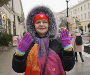 Zbierali do puszki na zdrowe brzuszki. Serduszkowe szaleństwo opanowało stolicę