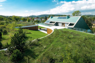 Dom na skale