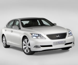 Lexus LS 600h