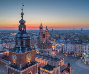 Kraków niczym Las Vegas. Takich zdjęć nocnego miasta jeszcze nie widziałeś