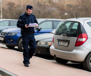 Koronawirus w Trójmieście. Tak policjanci sprawdzają czy przestrzegasz kwarantanny