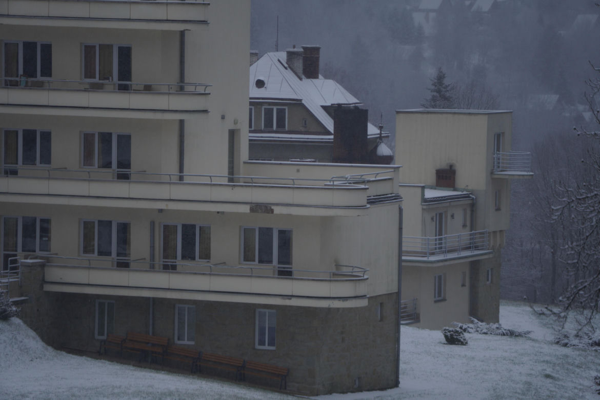 Niegdyś luksusowe, dziś świecące pustkami. Małopolskie uzdrowisko marzy o powrocie do czasów świetności 
