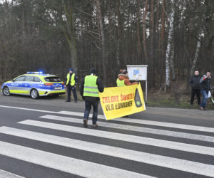 Mają dość korków, chcą buspas. W godzinach szczytu protestowali na pasach