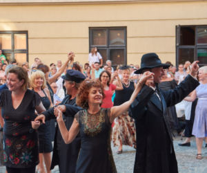 Nasze Wielkie Żydowskie Wesele powróciło na Stare Miasto. Barwna zabawa bez końca!