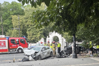 Tragiczny wypadek w Lublinie. Nie żyje pasażerka BMW, siedem osób w szpitalach