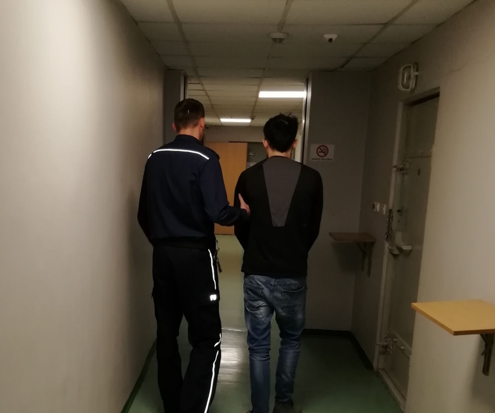 Podawał się za funkcjonariusza CBŚ. Namówił staruszkę na kredyt