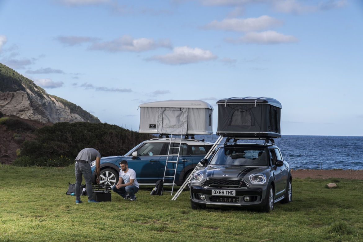 Mini Countryman z namiotem