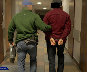 WIELKA AKCJA CBŚP. Gangsterzy zatrzymani za posiadanie i handel bronią