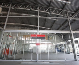 Lotnisko Modlin. Terminal