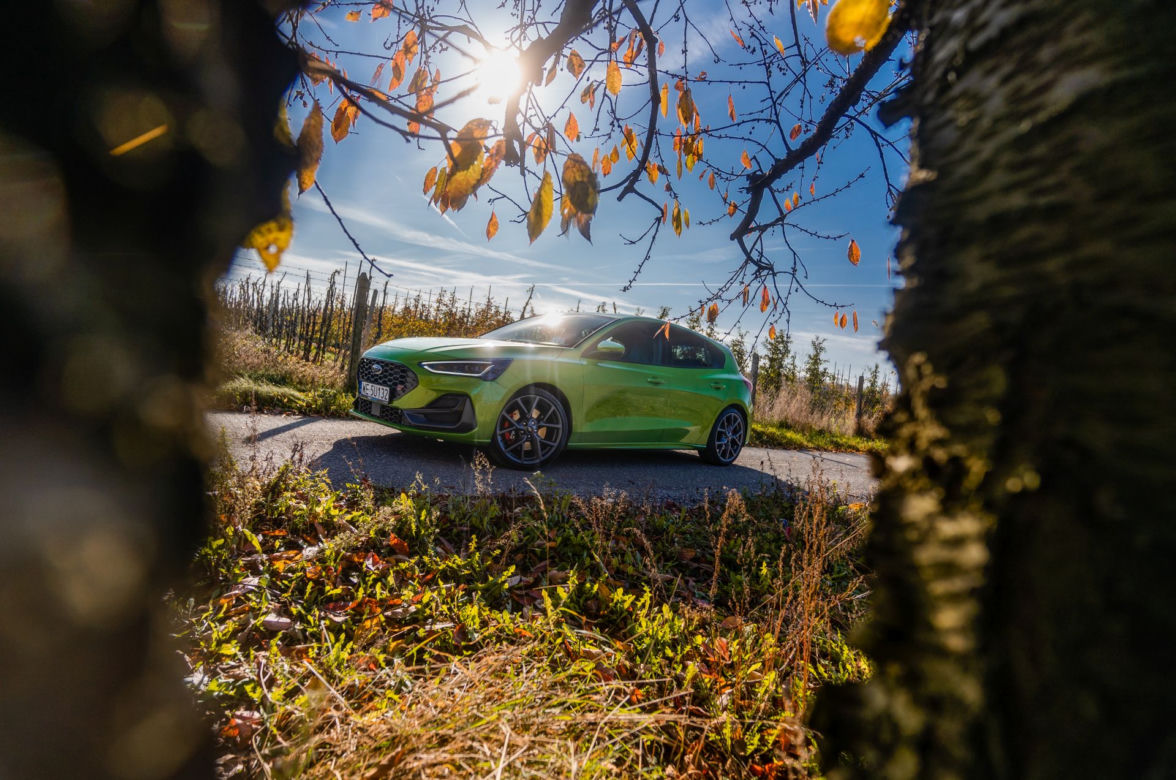 Ford Focus ST X 2.3 EcoBoost 280 KM M6