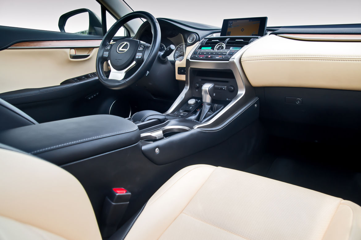 Lexus NX200t Prestige AWD