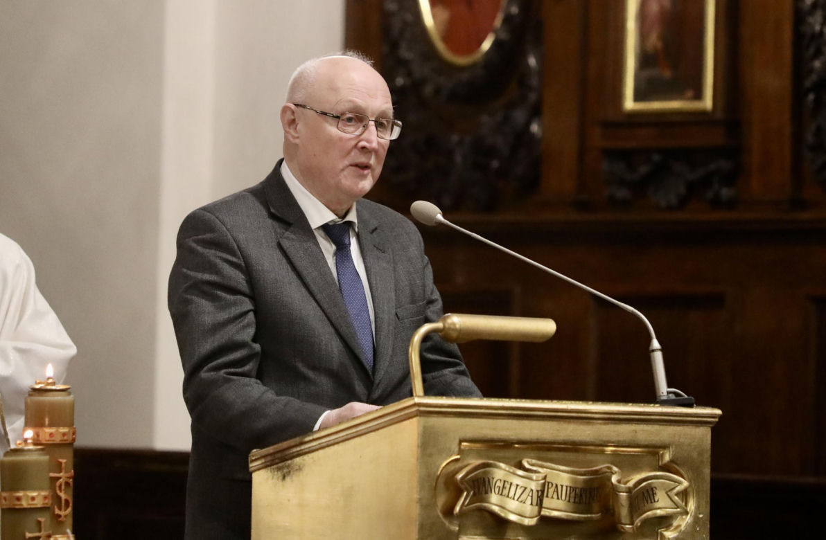 10. rocznica śmierci Jadwigi Kaczyńskiej. Jarosław Kaczyński u boku pani Basi