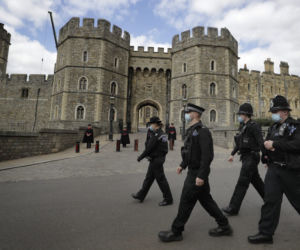 Pogrzeb księcia Filipa. Policja patroluje zamek Windsor