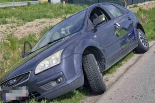 Kompletnie pijani rodzice jechali z 2-letnim dzieckiem