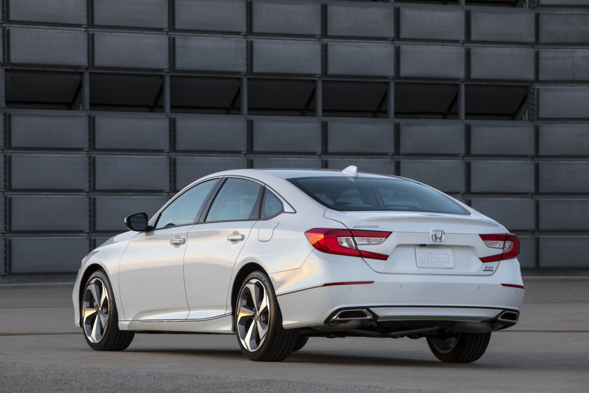 Nowa Honda Accord 2018