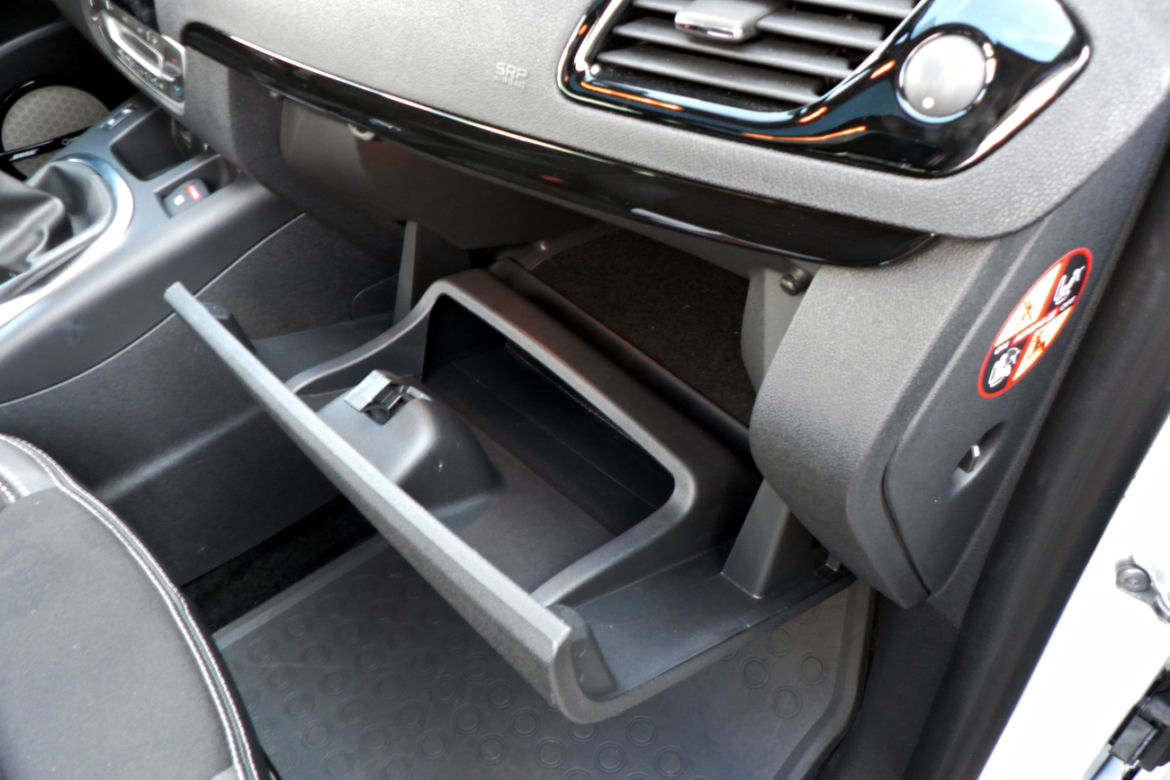 2014 Renault Grand Scenic w wersji BOSE
