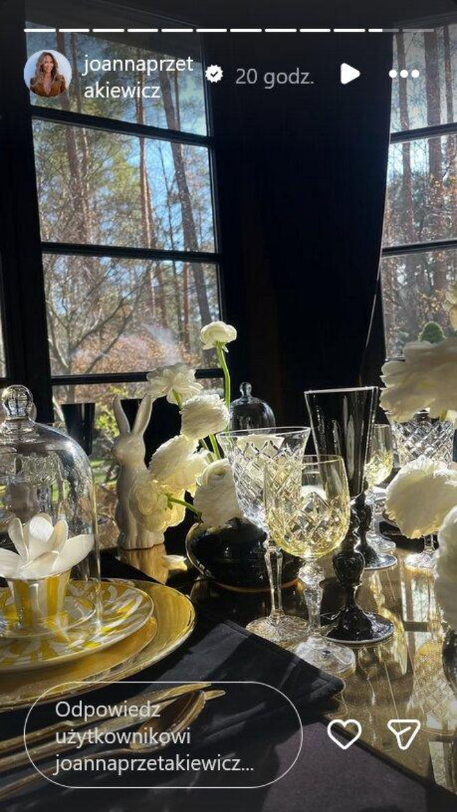 Wielkanoc u Przetakiewicz? To nie święta, to luksusowy bankiet!