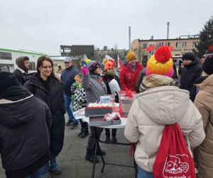 Retro Karawana WOŚP w Bydgoszczy ruszyła po raz ósmy. Ponad 19 tys. zł dla dzieci