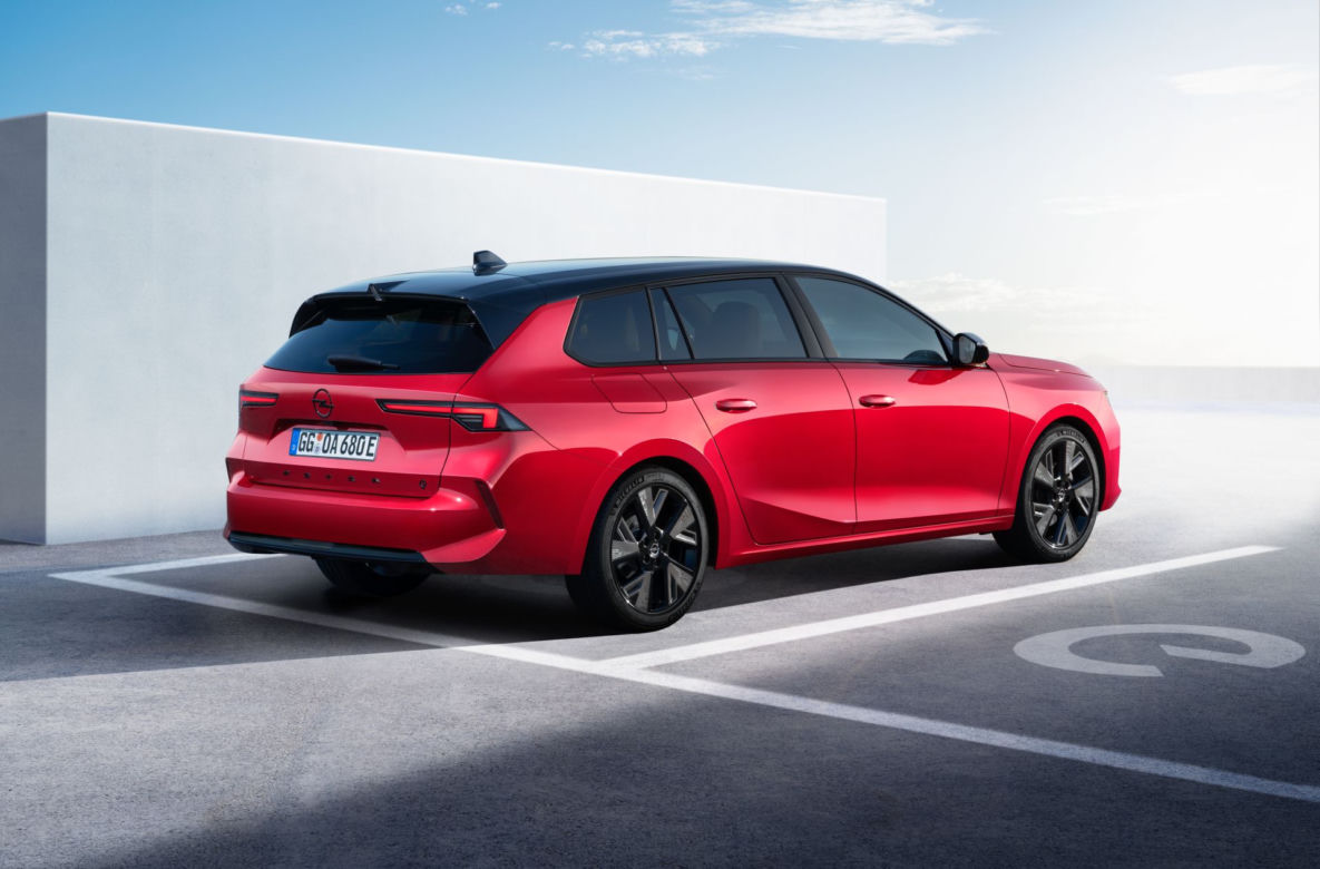 Opel Astra Electric (2023)