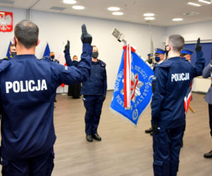 Podlaskie. Uroczyste ślubowanie 21 nowych policjantów