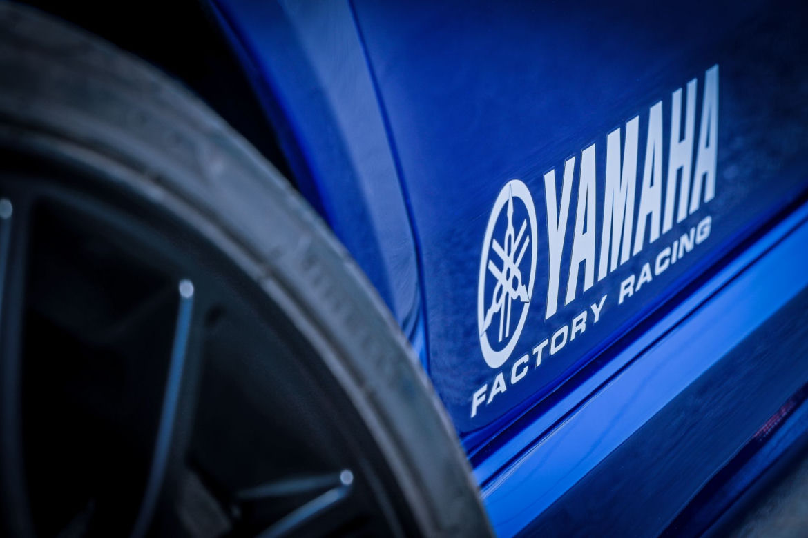 Abarth 595 Monster Energy Yamaha i Scorpioneoro