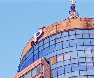 Neon PŻM wraca na szczyt Pazimu