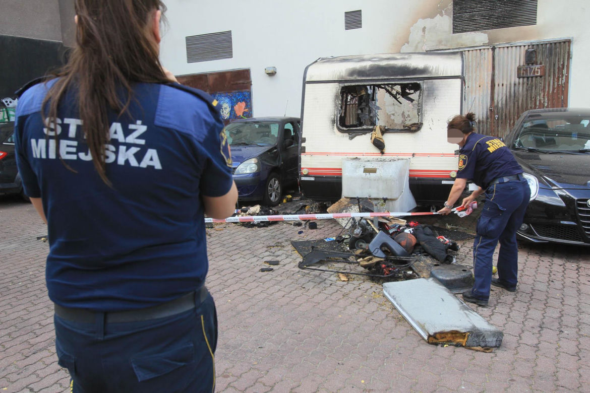  Tyle zarabiają strażnicy miejscy w Warszawie. Stawki mogą zaskoczyć