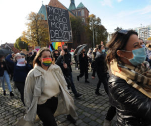 Kołobrzeg: Protest kobiet na ulicach miasta
