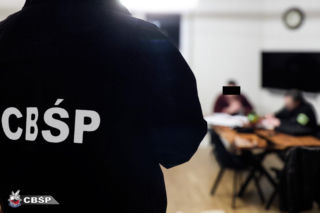 CBŚP i Straż Graniczna rozbiły grupę legalizującą pobyt cudzoziemcom