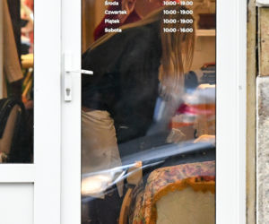 Monika Olejnik weszła w spódnicy, wyszła bez