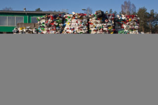 Wyrzuciła swoje dziecko do śmietnika