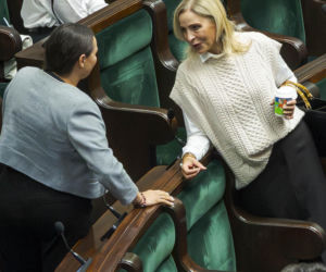 Powakacyjna rewia mody w Sejmie
